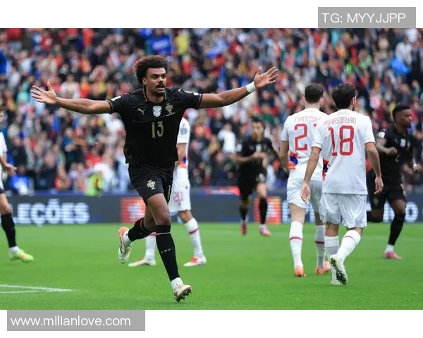 西班牙与葡萄牙历史交锋回顾及其对足球发展的影响分析